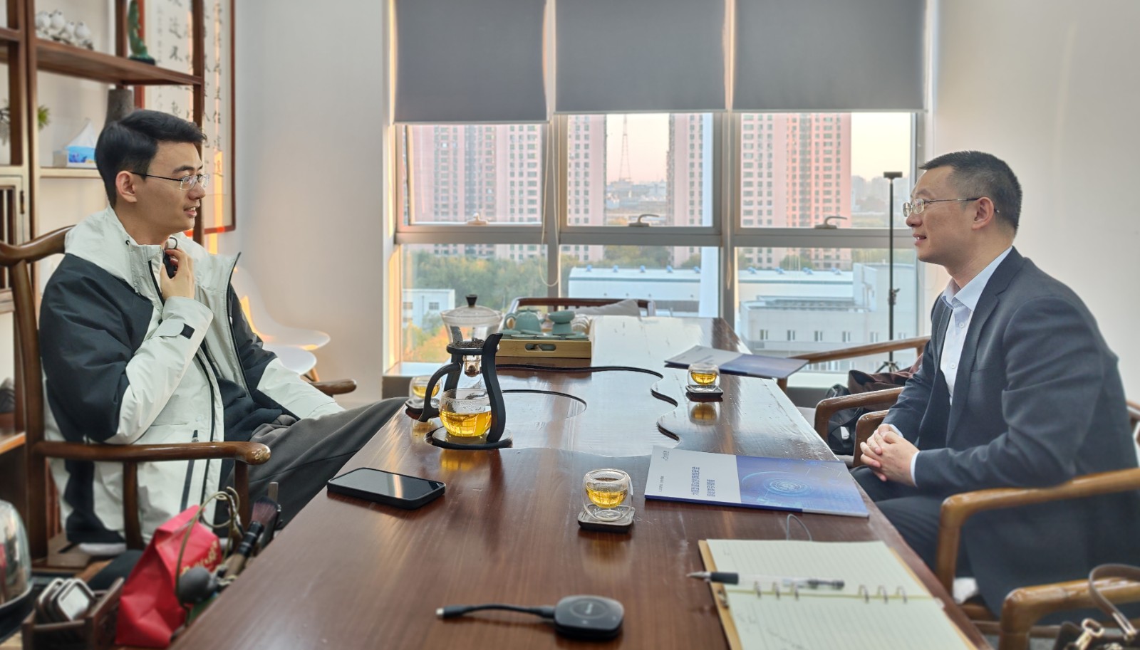 1762156985442674.jpeg 2025.10.27云起无垠.jpg